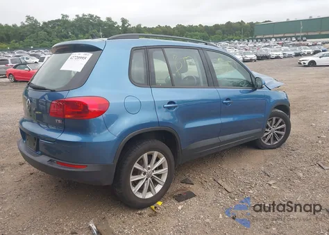 2018 Volkswagen Tiguan Limited 2.0T из США, поврежденный, VIN WVGAV7AX9JK004270